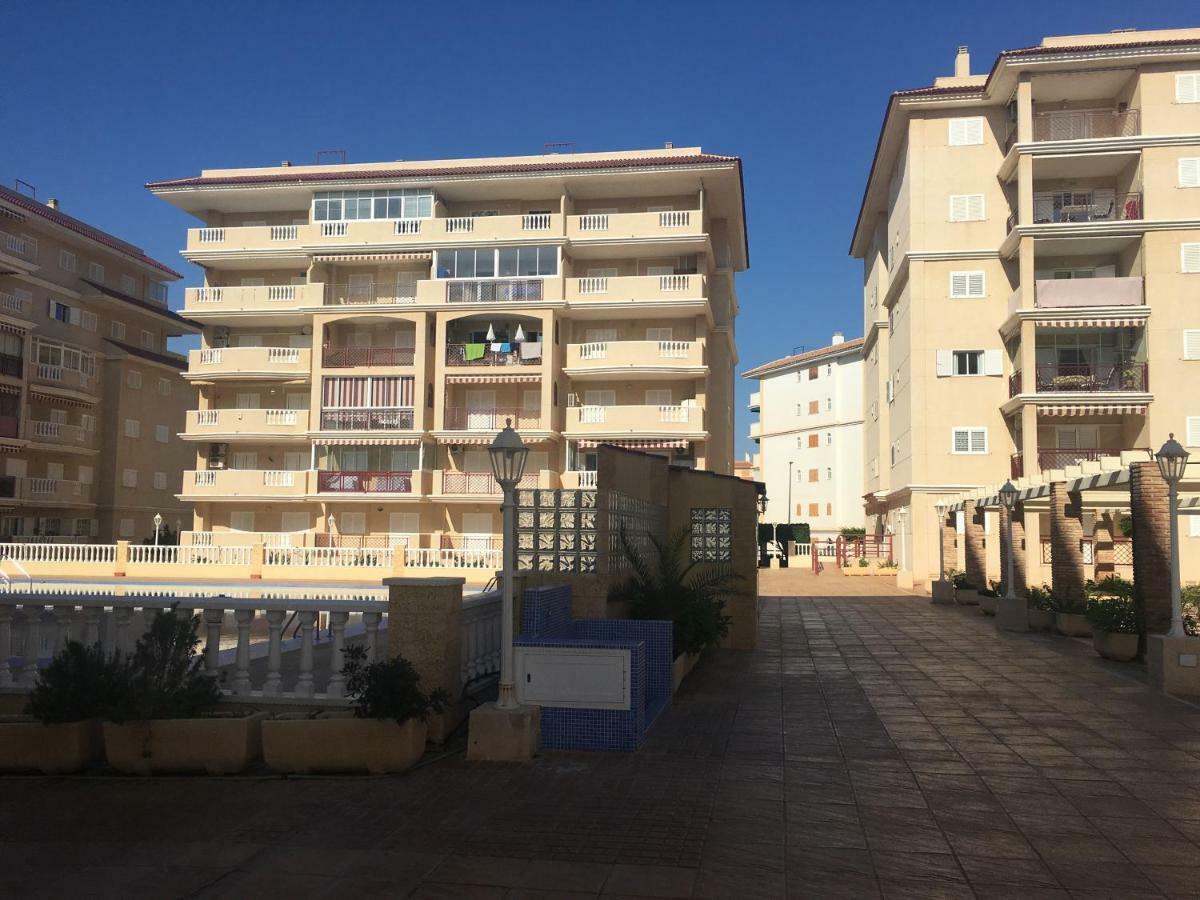 Sea View Apartament La Mata  Exterior photo